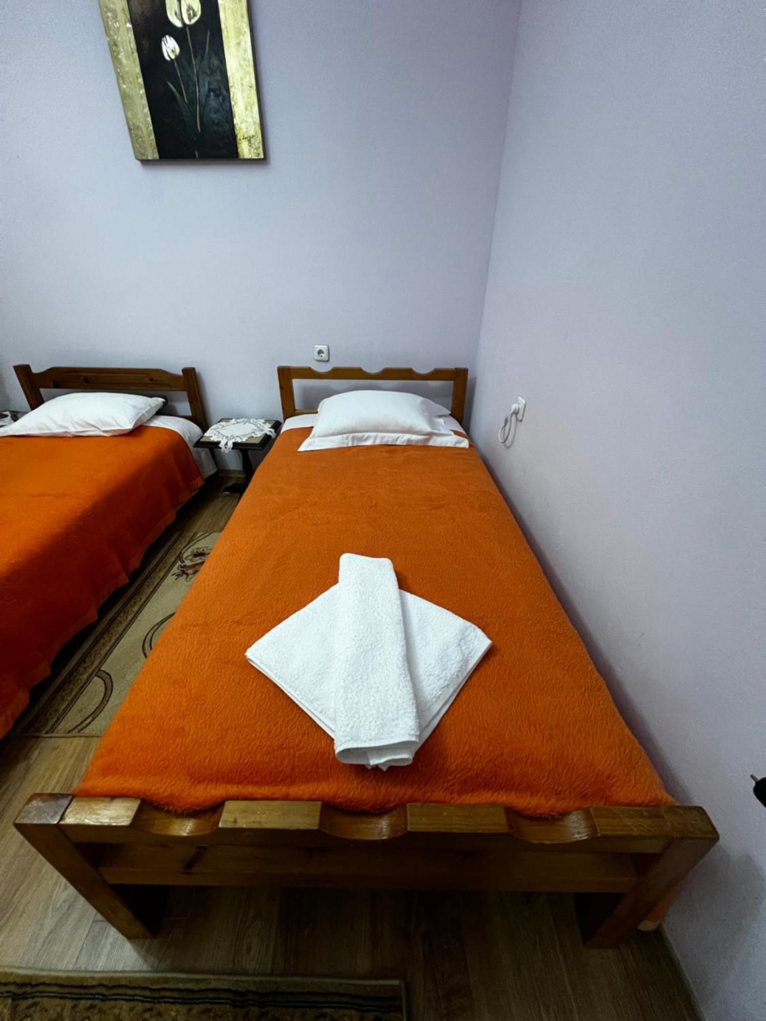 Luigi Guest House Gjirokastër المظهر الخارجي الصورة