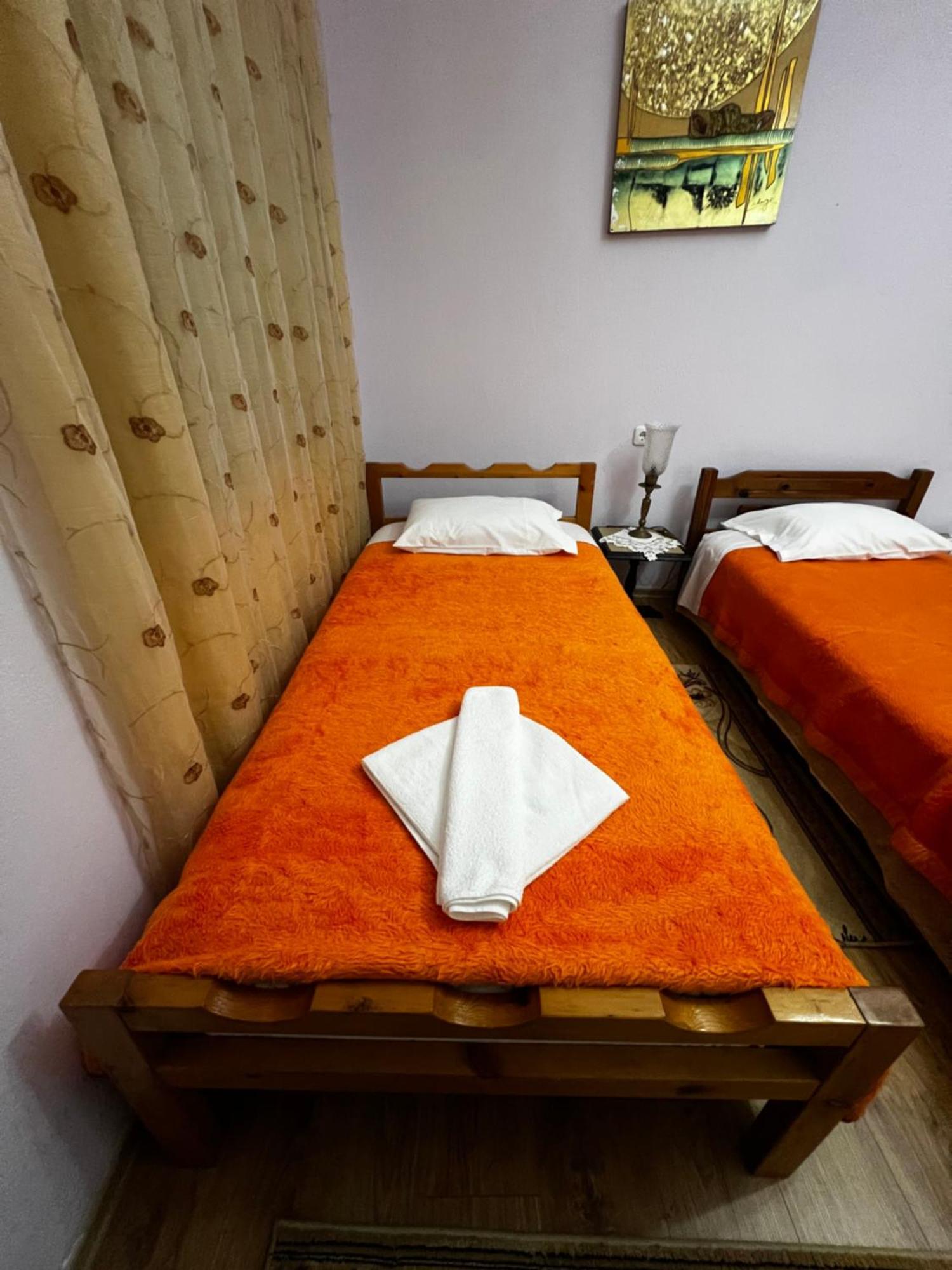 Luigi Guest House Gjirokastër المظهر الخارجي الصورة
