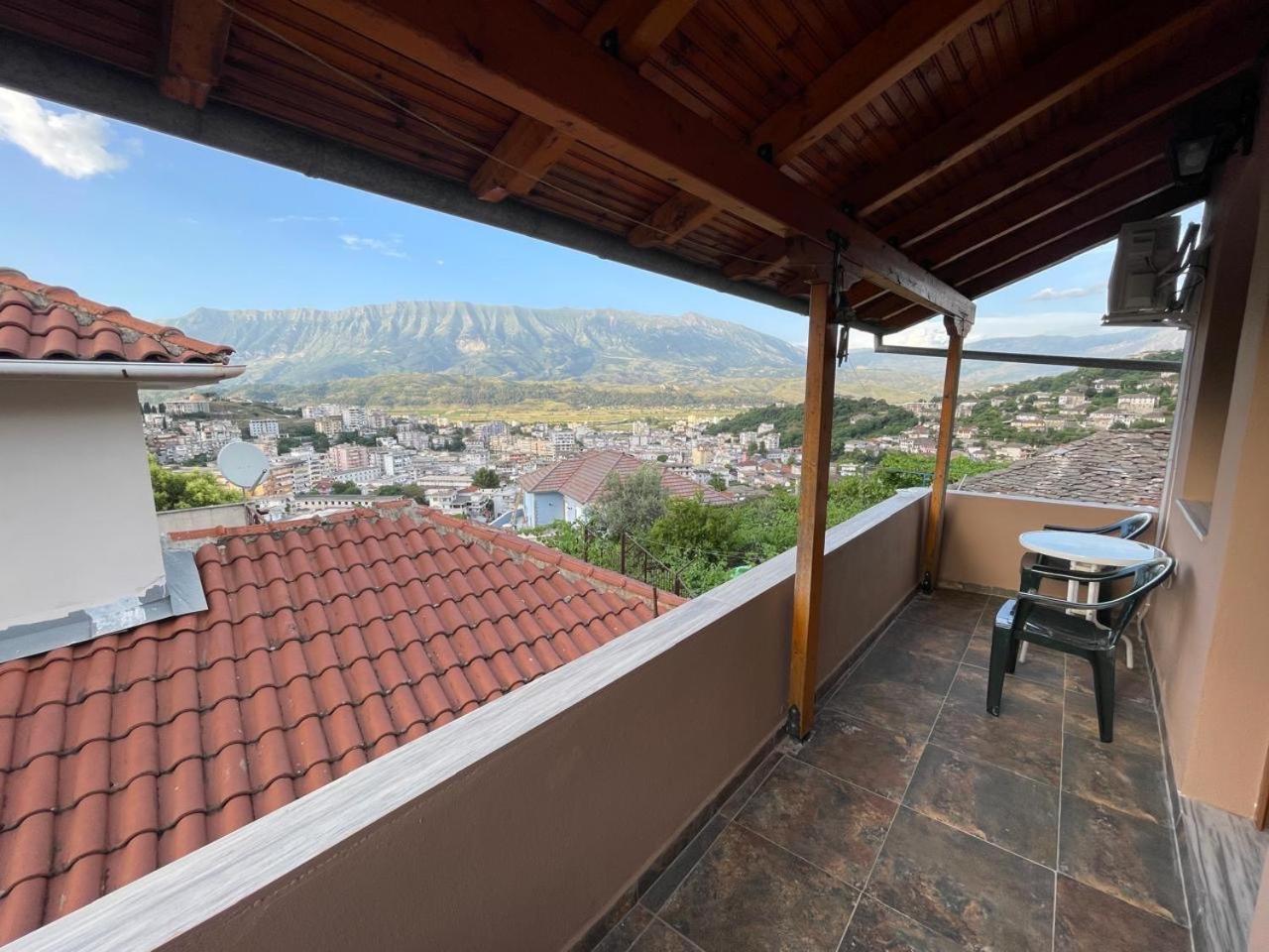 Luigi Guest House Gjirokastër المظهر الخارجي الصورة